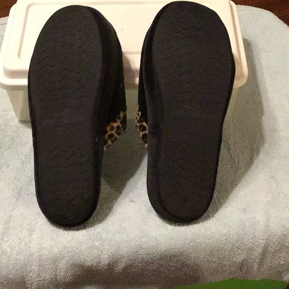 Black Slippers with lots of detailing. - Picture 3 of 5